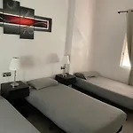 Turia شقة