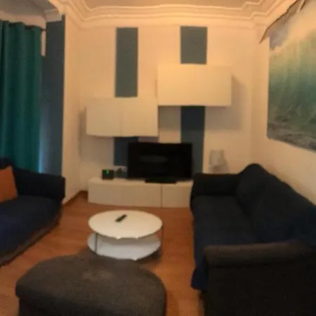 Turia Apartment